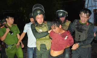 Giám định tâm thần kẻ dùng búa tấn công 2 ông cháu thương vong