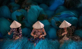 'Vá lưới' lên ngôi tại cuộc thi ảnh tôn vinh phụ nữ nông thôn