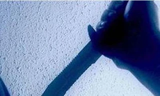 Đâm hàng xóm vì chào không trả lời