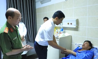 Đối tượng đâm thành viên lực lượng bảo vệ an ninh, trật tự ở cơ sở ra đầu thú