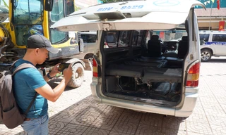 Phạt tiền 14 triệu vụ lái xe dùng bằng giả làm rơi học sinh