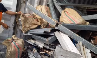 Đại gia thép Pomina lên tiếng về container chứa 100 bánh cocaine