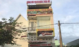 4 nhân viên bán dâm trong quán massage