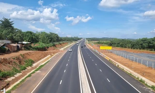  Cao tốc Phan Thiết - Dầu Giây vẫn ngổn ngang sau hơn 2 tháng khánh thành