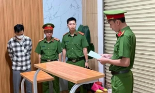 Lên mạng tuyên bố bể hụi hơn 49 tỷ đồng, cặp vợ chồng bị khởi tố