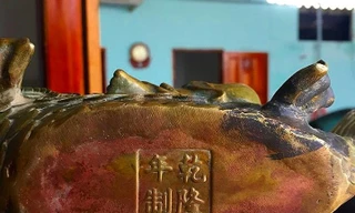 Phát hiện nhiều tượng kim loại nghi cổ vật gần 'kho báu' núi Tàu