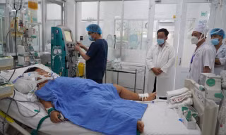Đồng Nai: Khẩn trương điều tra nguyên nhân hàng trăm người nhập viện sau ăn bánh mì