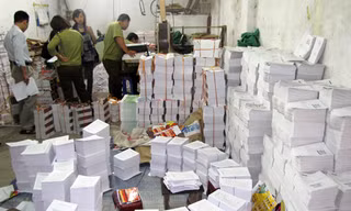 Thu giữ hơn 10.000 cuốn sách lậu