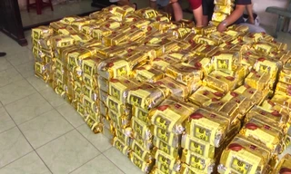 Giây phút kịch tính Công an TPHCM bắt giữ 1,1 tấn ma túy