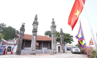 Linh thiêng đình Chèm, bừng sáng tinh hoa 