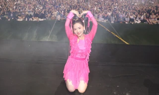 Ngô Lan Hương, Kiên Trịnh, Chillies 'chiều' khán giả hết nấc