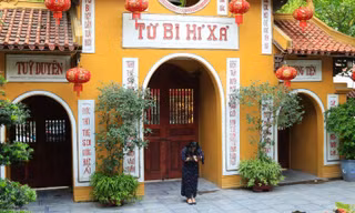 Cần lưu ý gì khi chiêm bái xá lợi Phật ở chùa Quán Sứ?