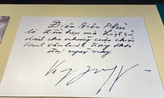 Bút tích của Đại tướng Võ Nguyên Giáp, xe đạp thồ Thanh Hóa gợi nhắc chiến thắng Điện Biên Phủ