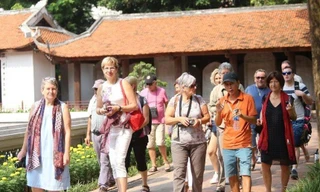 Tổng cục Du lịch nói gì về mục tiêu đón 8 triệu khách quốc tế?