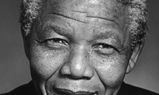 Ông Nelson Mandela qua đời ở tuổi 94