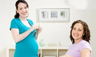 10 kiêng kỵ ăn uống trong thời gian mang thai