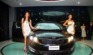 Tiêu thụ xe hơi tháng 4 giảm nhẹ