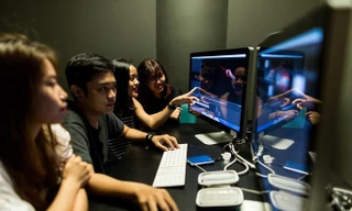 Đạo diễn Nguyễn Quang Dũng và diễn viên Hồng Ánh ngồi ‘ghế nóng’ cuộc thi làm phim dành cho teen