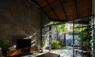 Độc đáo với nhà cấp 4 không cửa, dùng vườn để 'bẫy' gió ở TP. Hồ Chí Minh