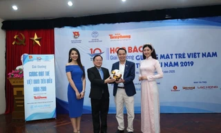 Trầm Hương Khánh Hòa và Tài năng trẻ Việt Nam cùng tỏa hương thơm Trí Tuệ