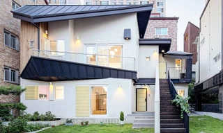 Cách thiết kế nhà 2 tầng lung linh như 2 căn hộ độc lập 