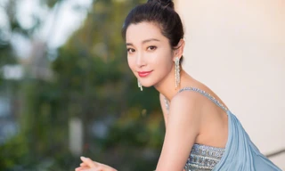 Lý Băng Băng: 3 năm đuổi 20 giúp việc, không cho khách ngồi thẳng lên sofa vì quá sạch sẽ