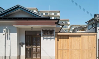 Ấn tượng với cách tạo gác xép để làm phòng ngủ trong nhà cấp 4