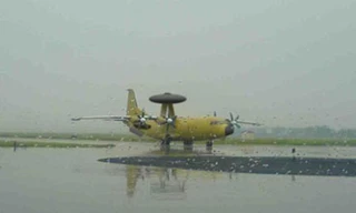 Trung Quốc lộ máy bay cảnh báo thế hệ mới