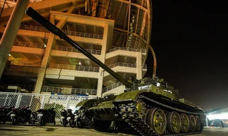 Hai xe tăng T-54 huyền thoại xuất hiện tại sân vận động Mỹ Đình