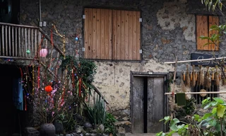 Vẻ bình yên 'làng đá nở hoa' trăm tuổi ở Cao Bằng