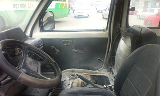 Hà Nội: Ô tô lại cháy trên cầu Chương Dương