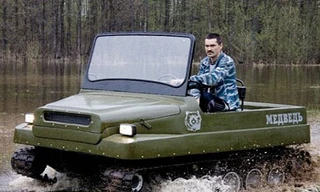 'Gấu Nga Medved' đi trên mọi địa hình