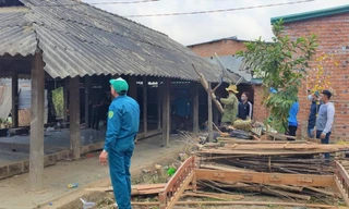 Những hộ dân đầu tiên tháo dỡ nhà về khu tái định cư