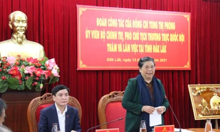 Phó Chủ tịch Thường trực Quốc hội Tòng Thị Phóng 