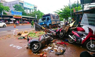 Hiện trường vụ tai nạn thảm khốc