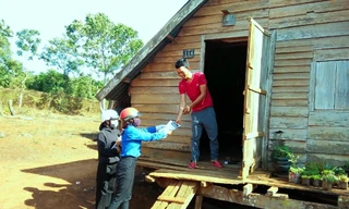 Những đoàn viên 'nói tiếng đồng bào' tuyên truyền chống dịch