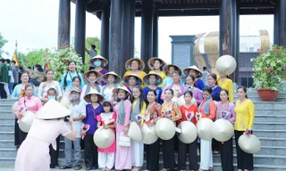 Lần đầu tiên có Festival Áo bà ba ở Hậu Giang
