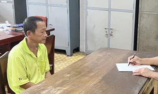 Gã chồng đánh vợ dã man trong cơn say, tỉnh dậy thì bị bắt