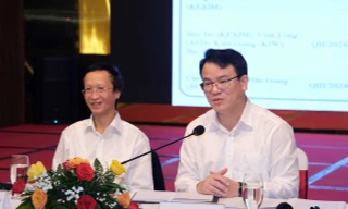 Khó hiểu 16 dự án hơn 99.000 tỷ đồng chậm tiến độ 