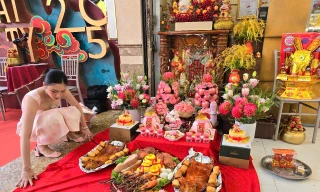 Vía thần Tài, người miền Tây mua gì?