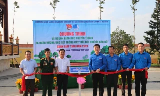 Tuổi trẻ Hậu Giang về nguồn, hưởng ứng Tết trồng cây