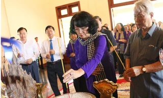 Dâng hương tưởng niệm 15 năm ngày mất Thủ tướng Võ Văn Kiệt