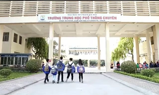 Thí sinh thi lớp 10 trường THPT chuyên Đại học Sư phạm đợt 2 sẽ phỏng vấn trực tuyến