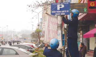 Từ hôm nay, Hà Nội sẽ dẹp điểm trông giữ xe ở 262 tuyến phố. Ảnh: Trọng Đảng