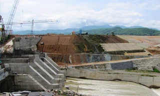 Hồ Tả Trạch: Chưa tích nước đã lo ngập