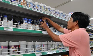 Sữa Ensure nhập ngoại loạn giá