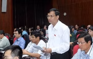 Đề nghị cấm bán thuốc lá ở nhà hàng, vũ truờng