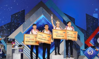 Nguyễn Thị Thu Hằng giành vòng nguyệt quế tại Vòng Chung kết năm 2020.