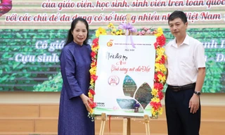 Tác phẩm viết tay của gần 1.000 người cùng lập kỷ lục Việt Nam