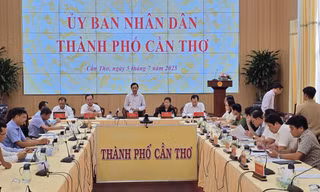 Chủ tịch Cần Thơ: Không để xảy ra phân biệt, mất đoàn kết sau sáp nhập xã